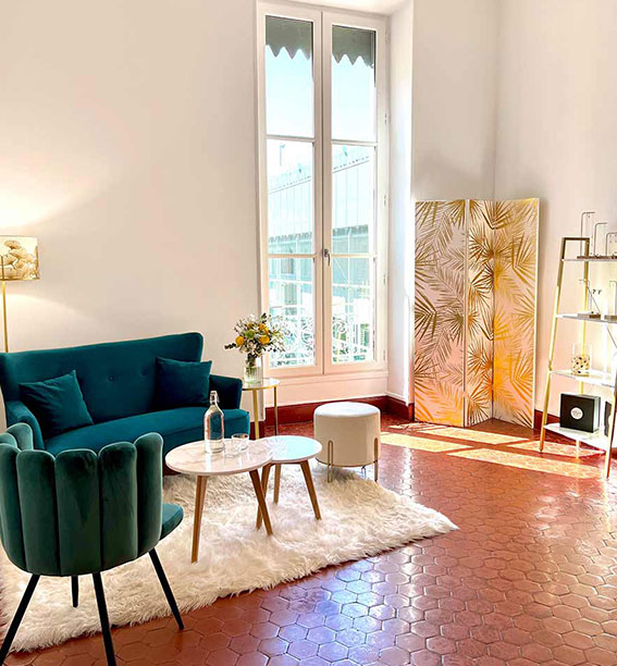 Showroom essayage de robes de mariées à Nîmes entre Montpellier et Avignon